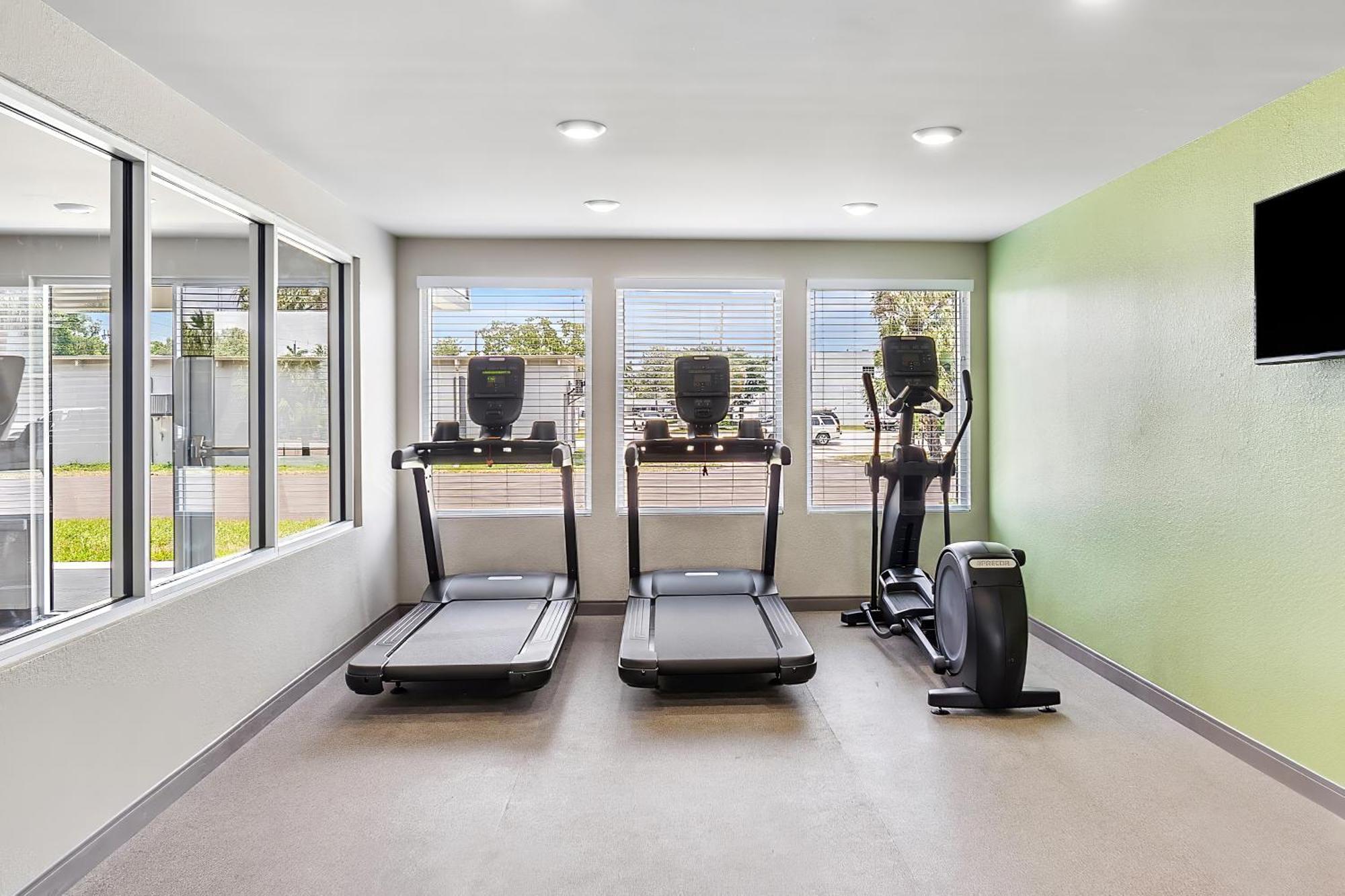 Woodspring Myers - Cape Coral